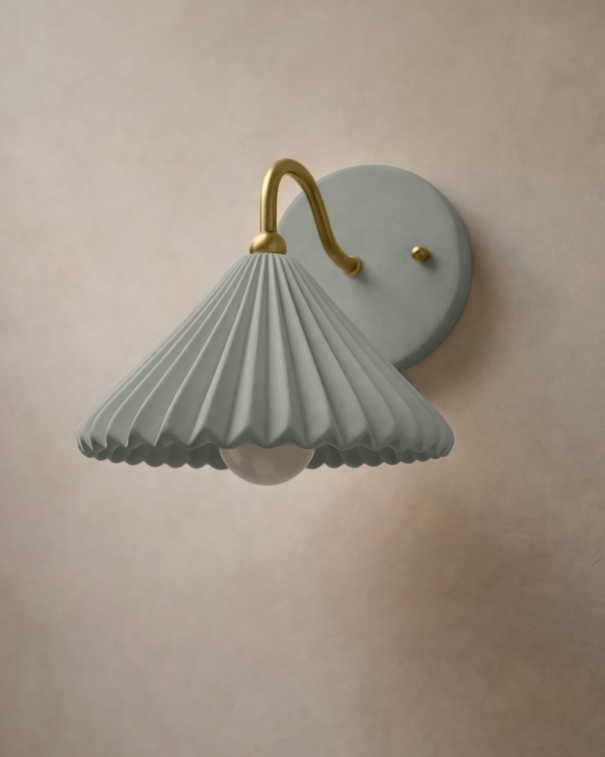 Picco Small Sconce · Fog