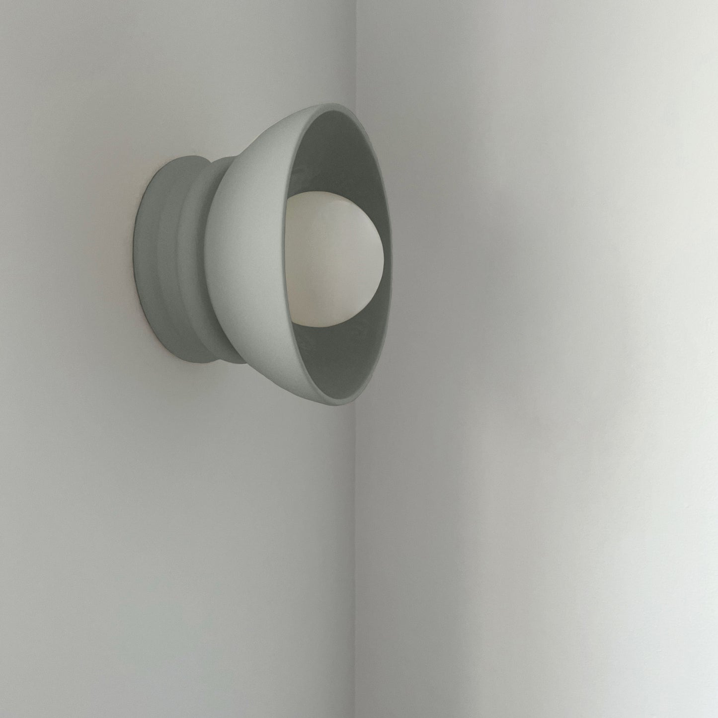 Small Pompeii Wall Sconce - Fog