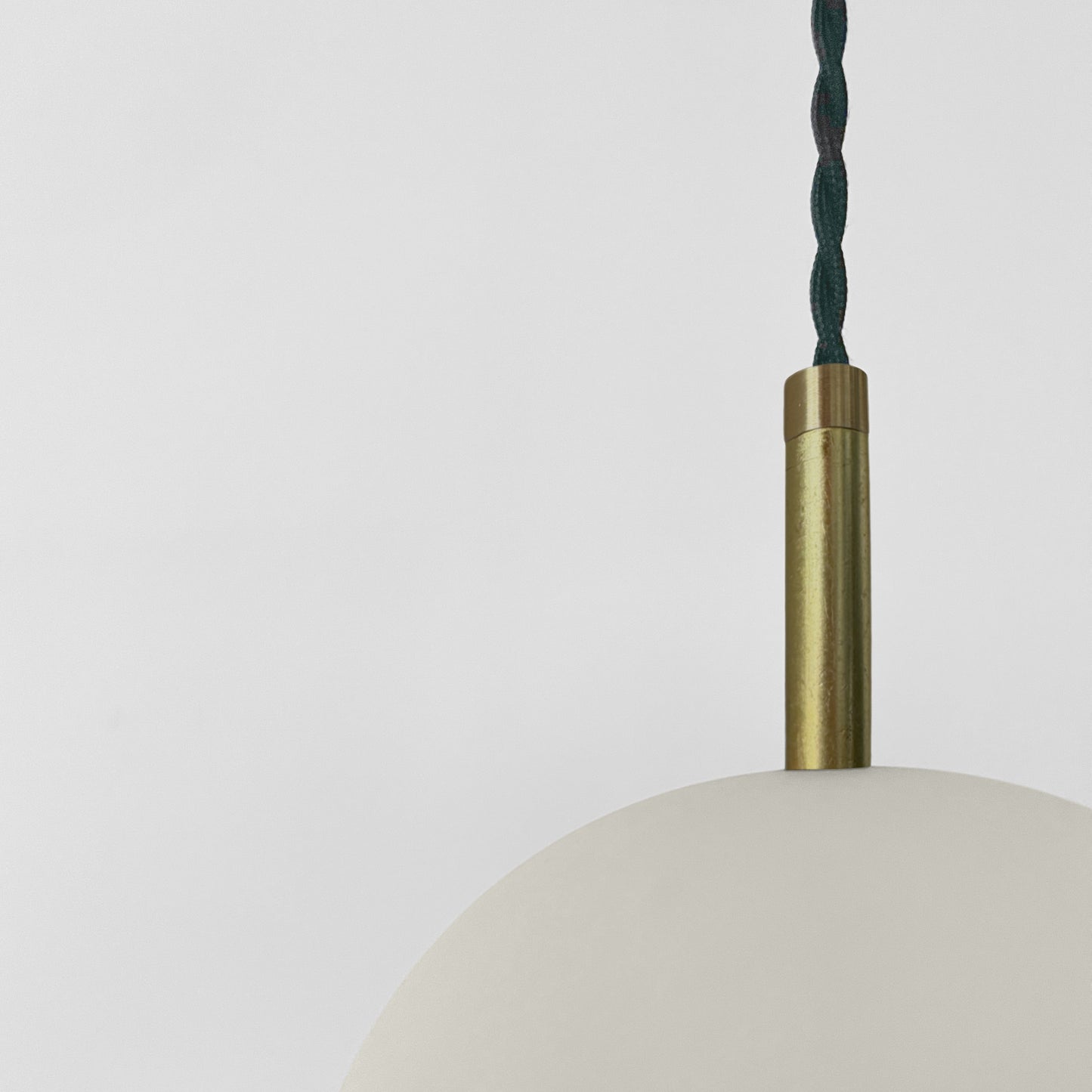 Tulipano Pendant Light | Minimalist Hanging Fixture | Bone White