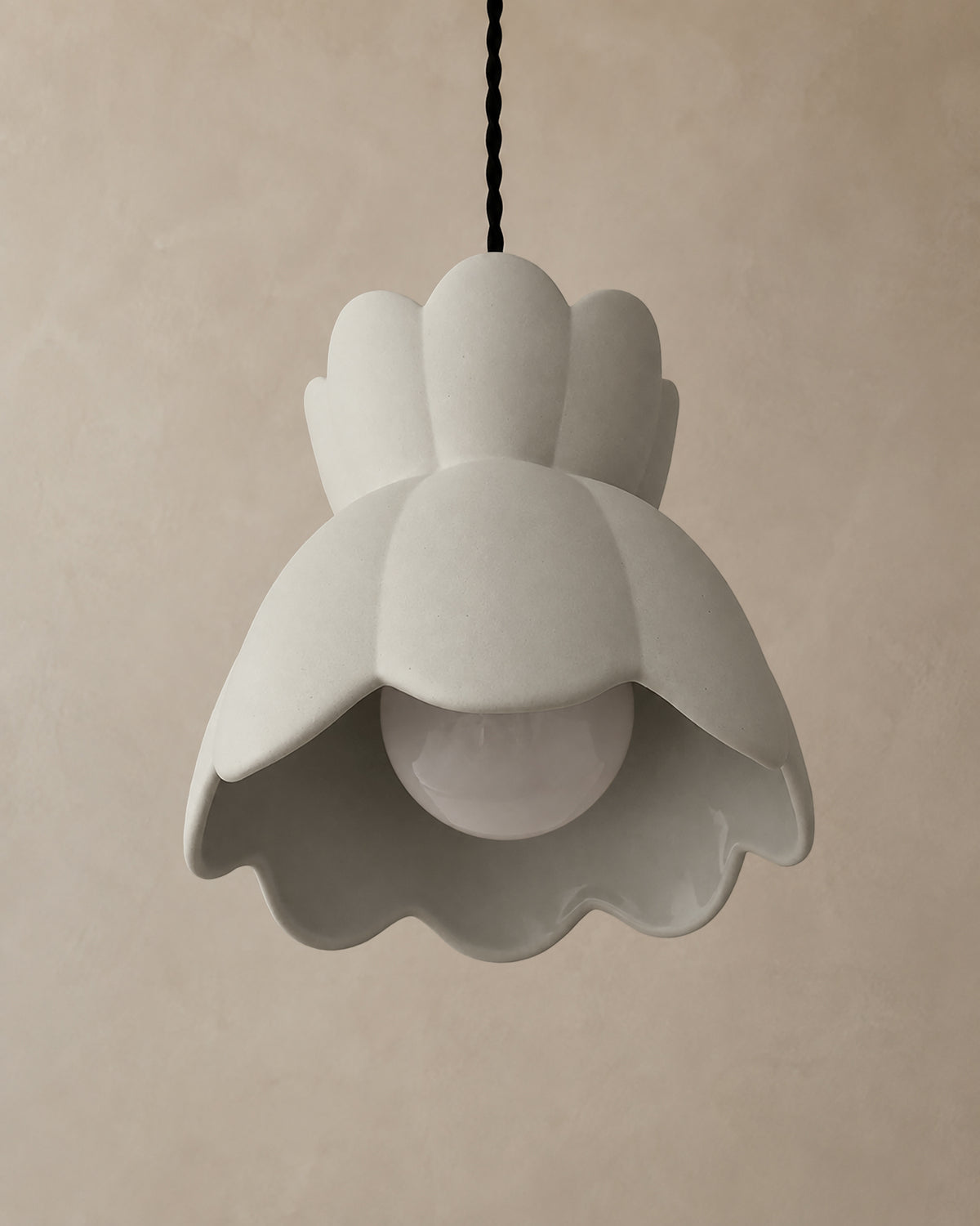 Vallea Small Pendant · Bone