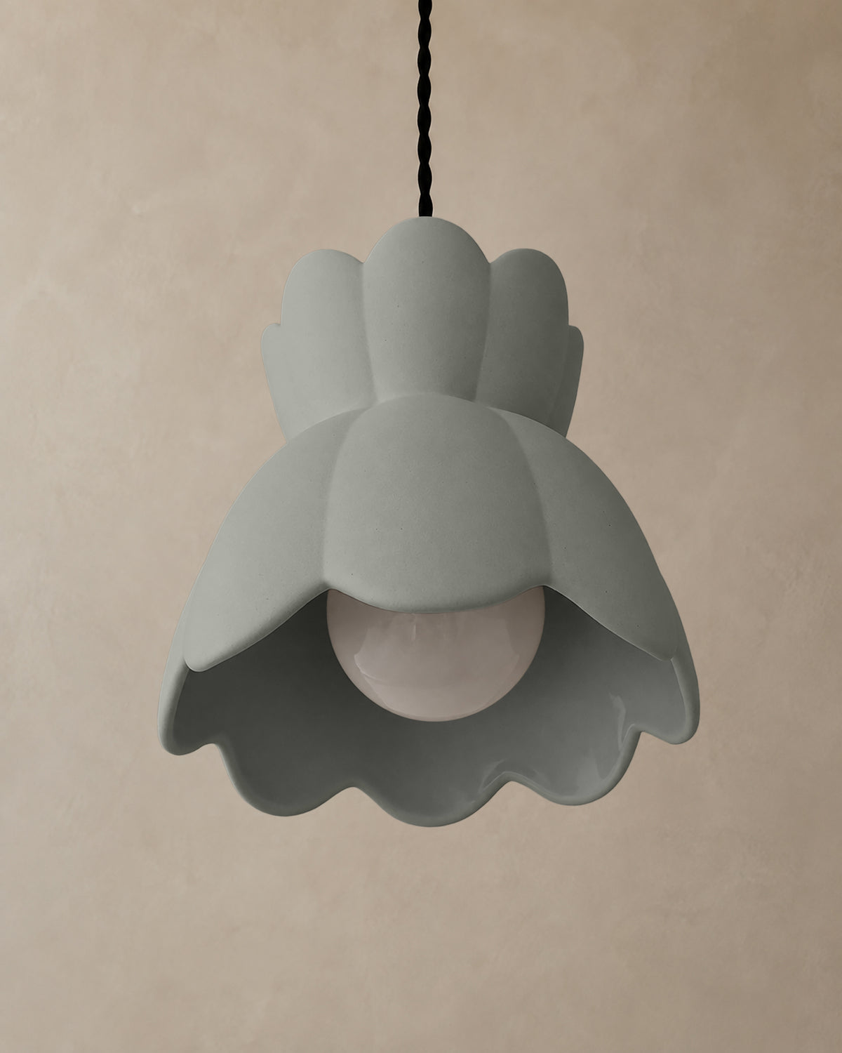 Vallea Small Pendant · Fog