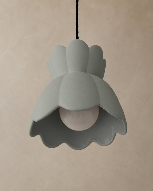 Vallea Small Pendant · Fog