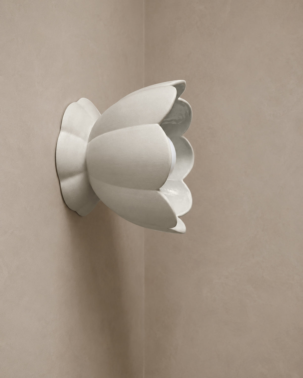 Vallea Small Sconce · Bone