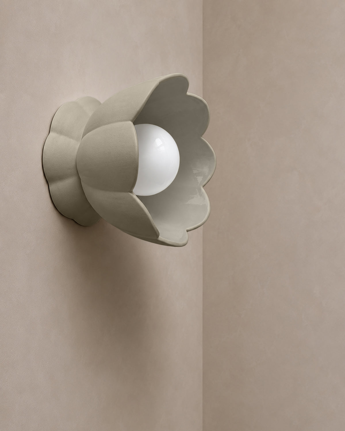 Vallea Small Sconce · Dune