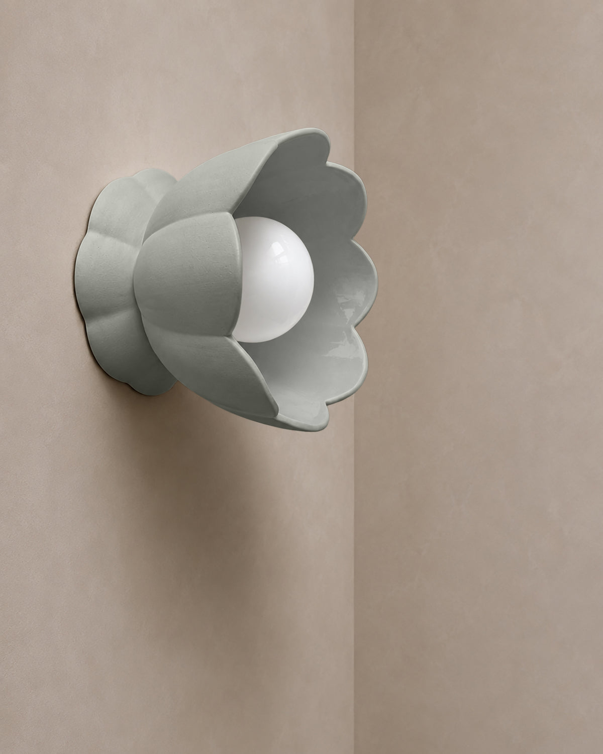 Vallea Small Sconce · Fog